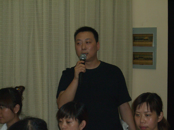广联扩建，员工“趁热打铁”