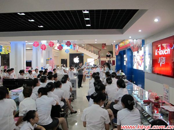 广联开展首次专业知识竞赛
