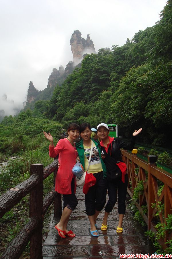 情迷张家界-广联2010年夏日出游记(一)