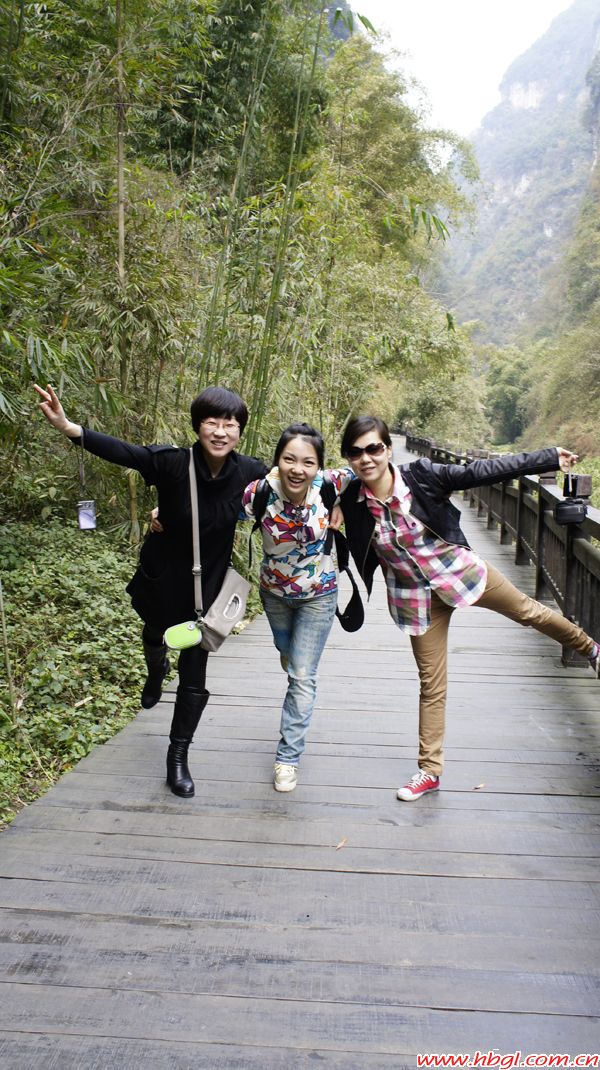 广联2011三峡人家春季出游照