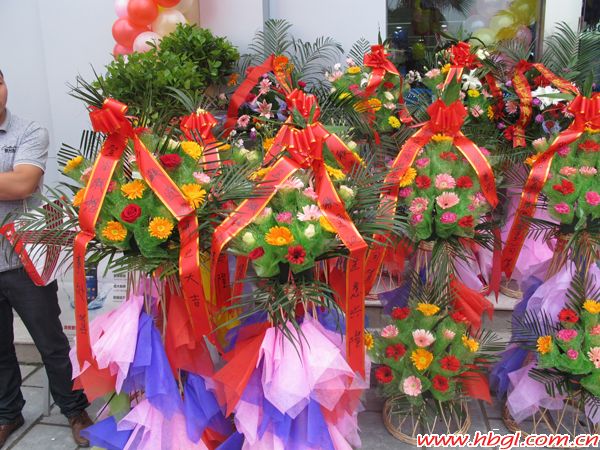 广联通讯城伍家分店开业盛况