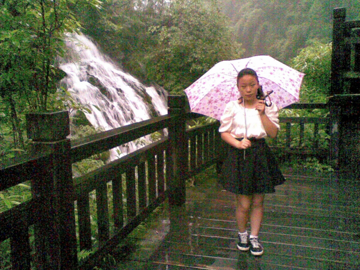 雨中的三峡人家