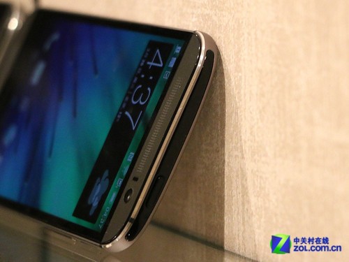 拍照创新HTC One M8登场